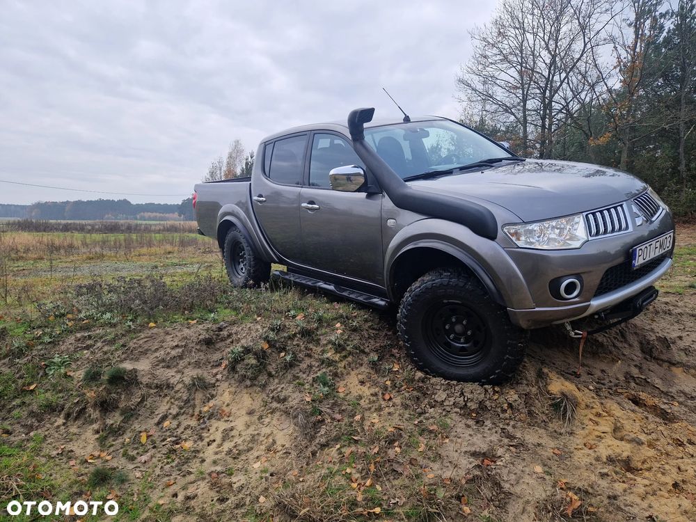 Mitsubishi L200 2.5 DID DC Intense (6air) Safety HP - 22