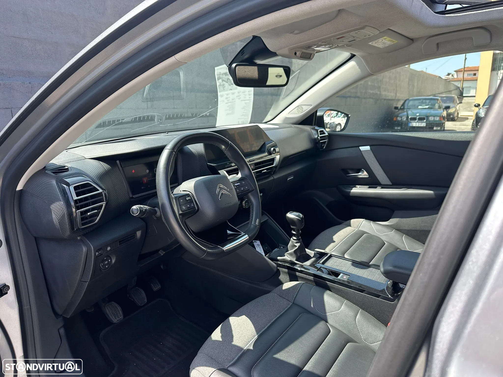 Citroën C4 1.2 PureTech Shine - 10