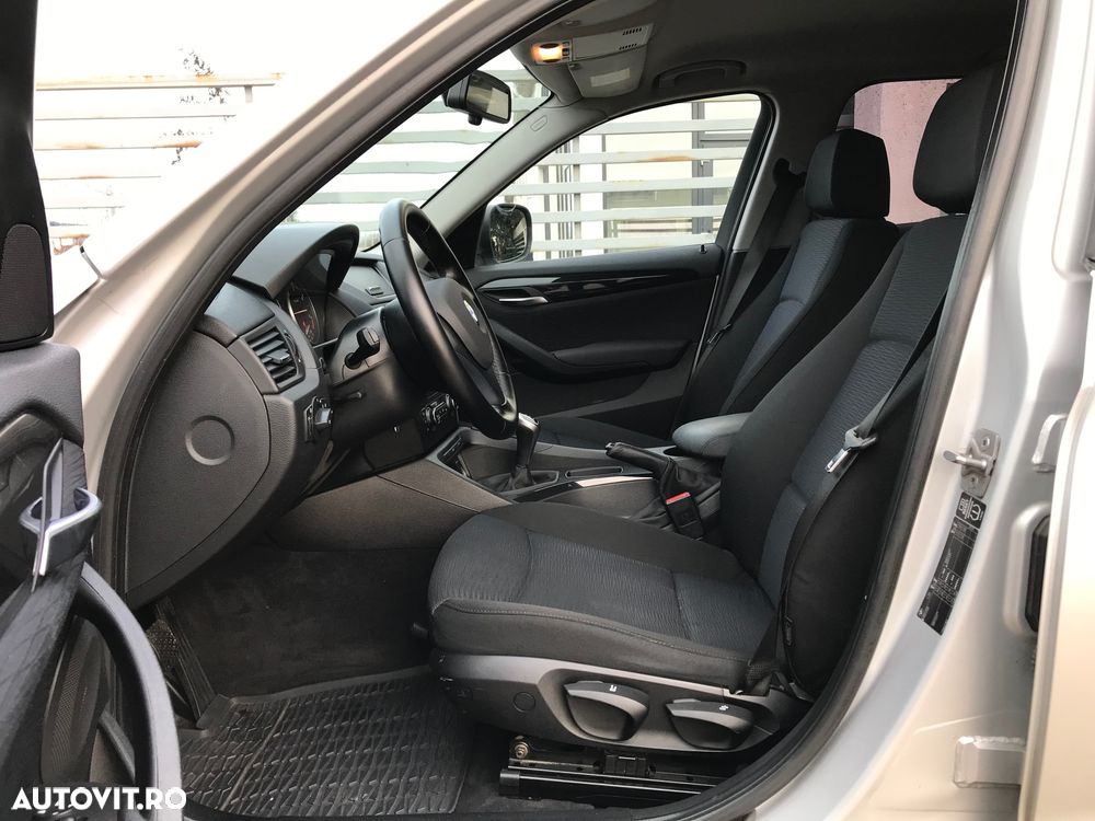 BMW X1 sDrive18d Sport Line - 7