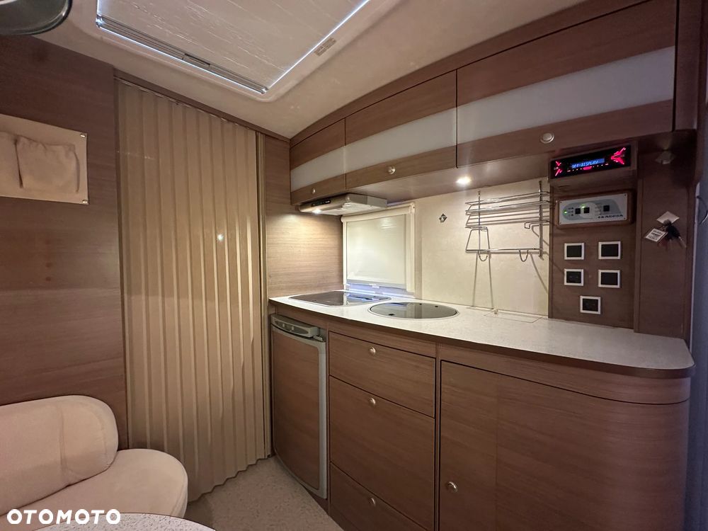 Adria ADIVA 513 LT z ALDE, napędem i przedsionkiem Isabella. - 27