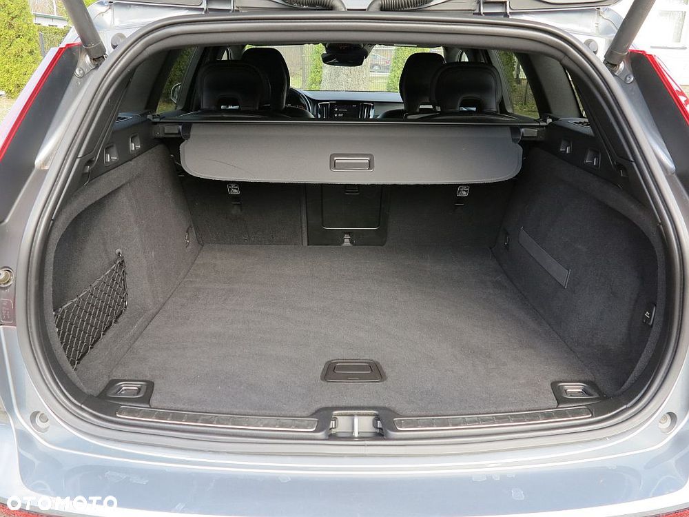 Volvo V60 D3 Momentum - 16