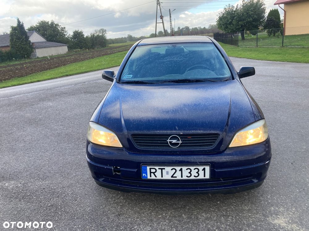 Opel Astra - 2
