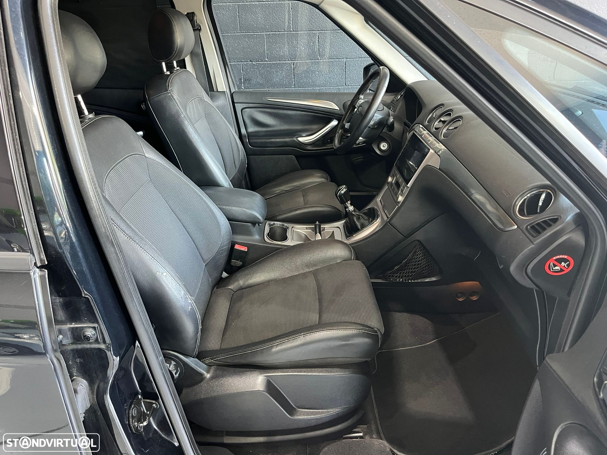 Ford S-Max 2.0 TDCi Titanium 7L - 10