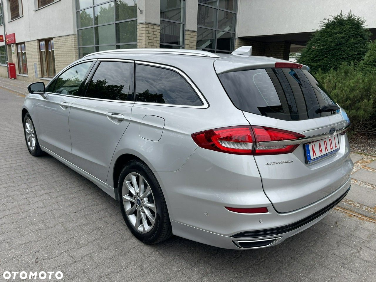 Ford Mondeo - 10