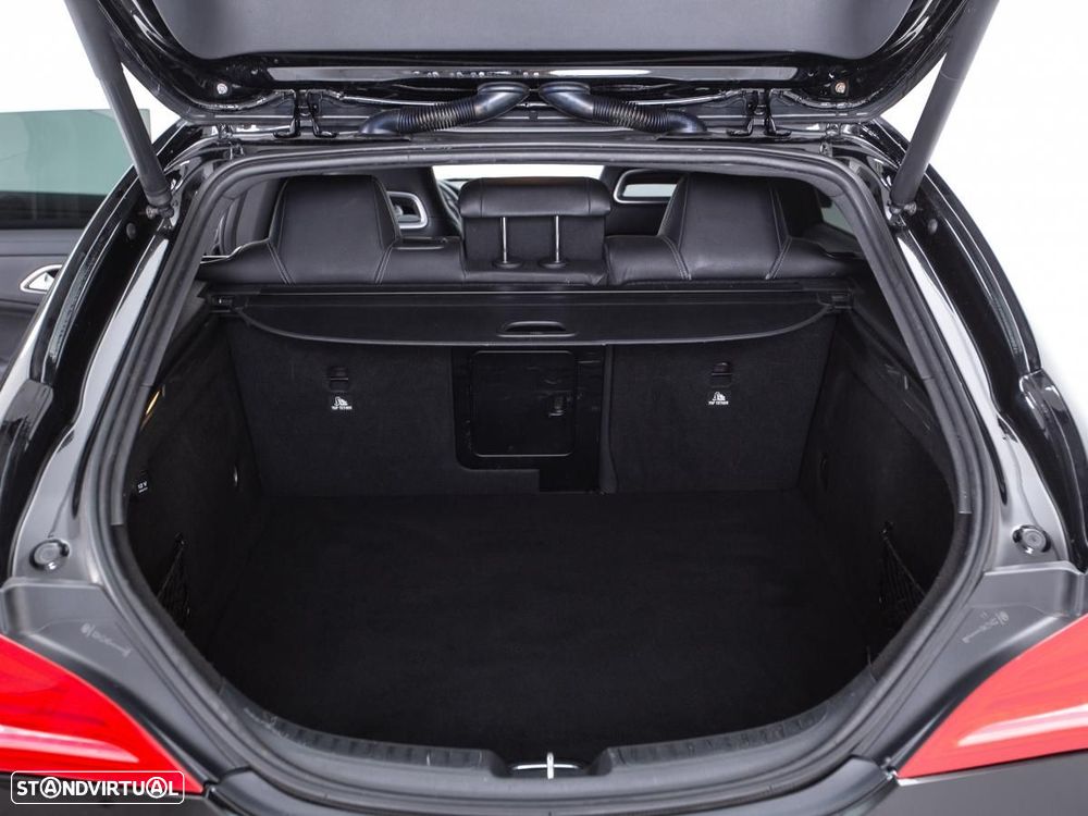 Mercedes-Benz CLA 220 — fotografia 11