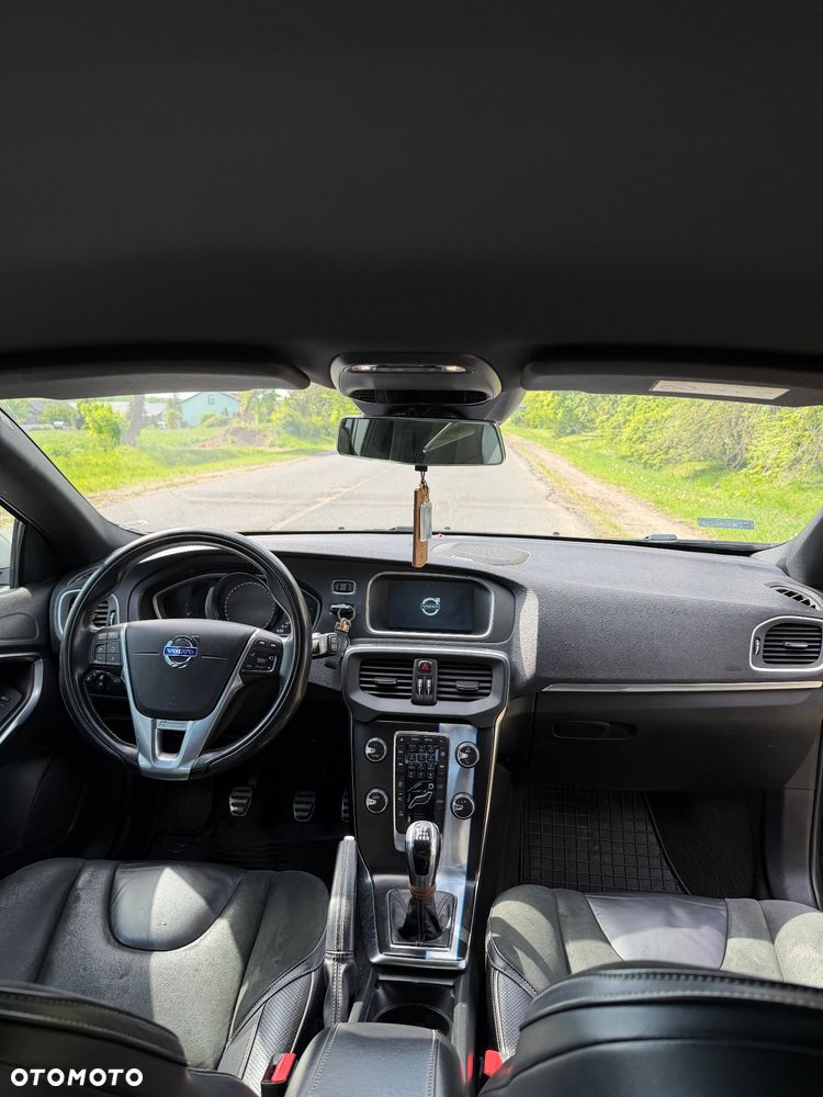 Volvo V40 D4 RDesign - 18