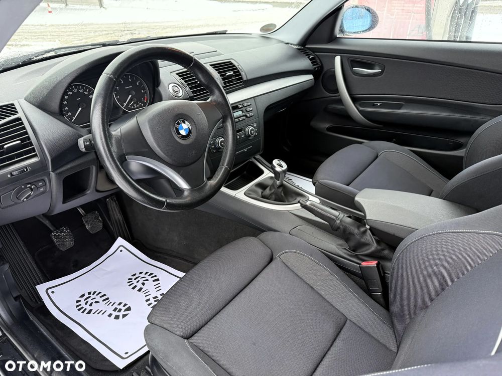 BMW Seria 1 118i - 19