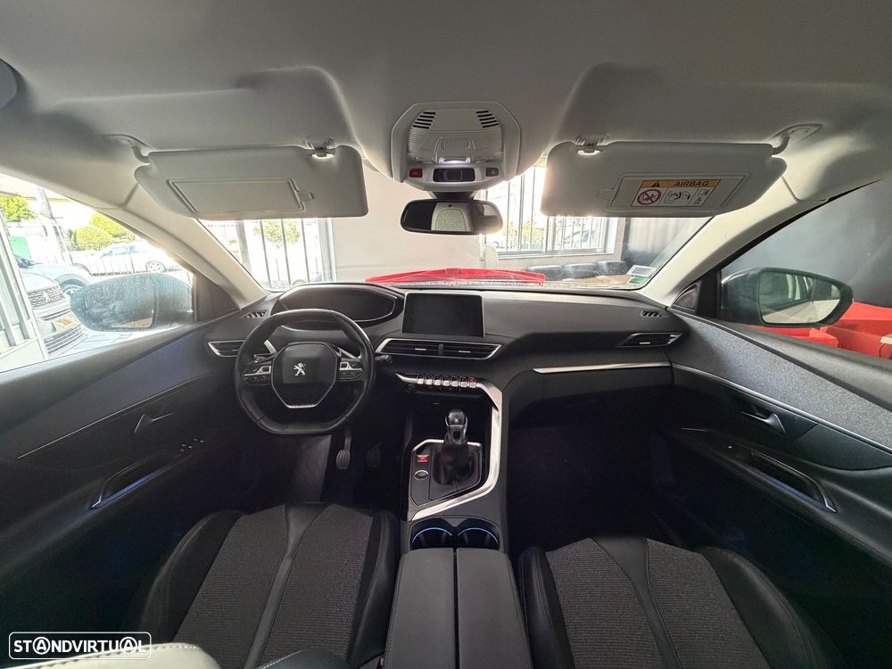 Peugeot 3008 PureTech 130 Stop & Start GPF Allure - 23