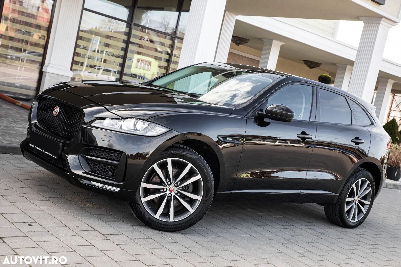 Jaguar F-Pace 30d AWD R-Sport - 1
