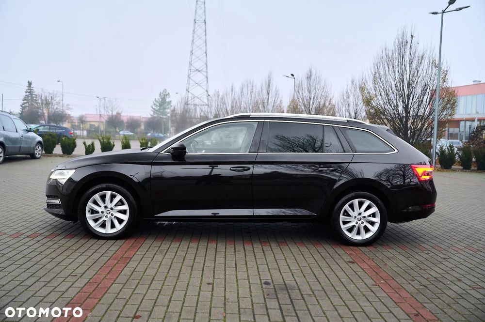 Skoda Superb 2.0 TDI 4x4 Style DSG - 7