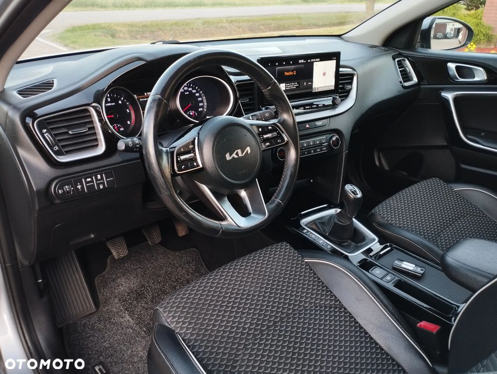 Kia Ceed 1.6 CRDi Platinum Edition - 12