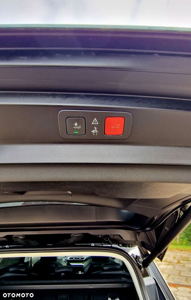 Peugeot 5008 2.0 BlueHDI Crossway S&S EAT8 - 39