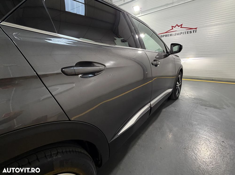 Peugeot 3008 225 e-EAT8 GT Pack - 28