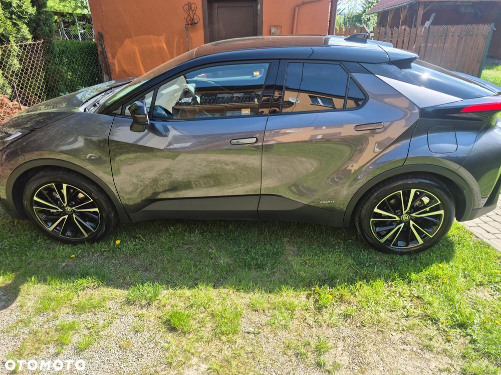 Toyota C-HR 2.0 Hybrid Dynamic Force Executive AWD - 1