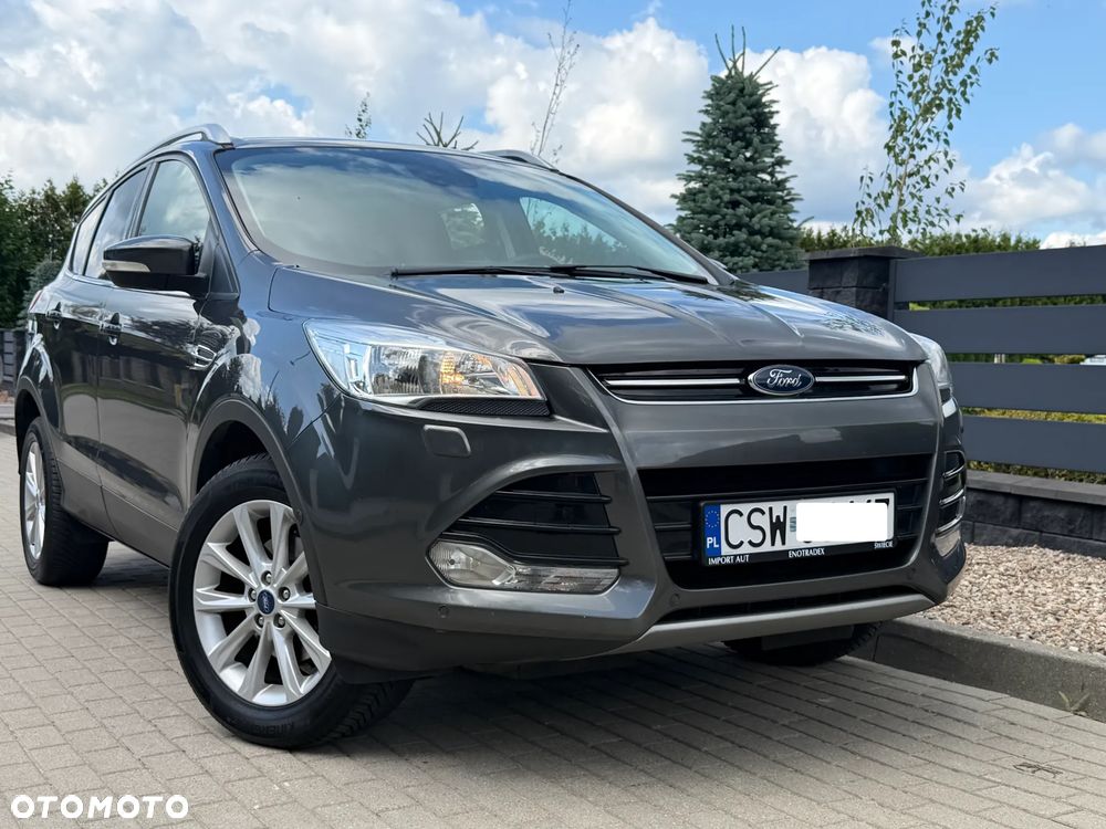 Ford Kuga 1.5 EcoBoost 2x4 Titanium - 6