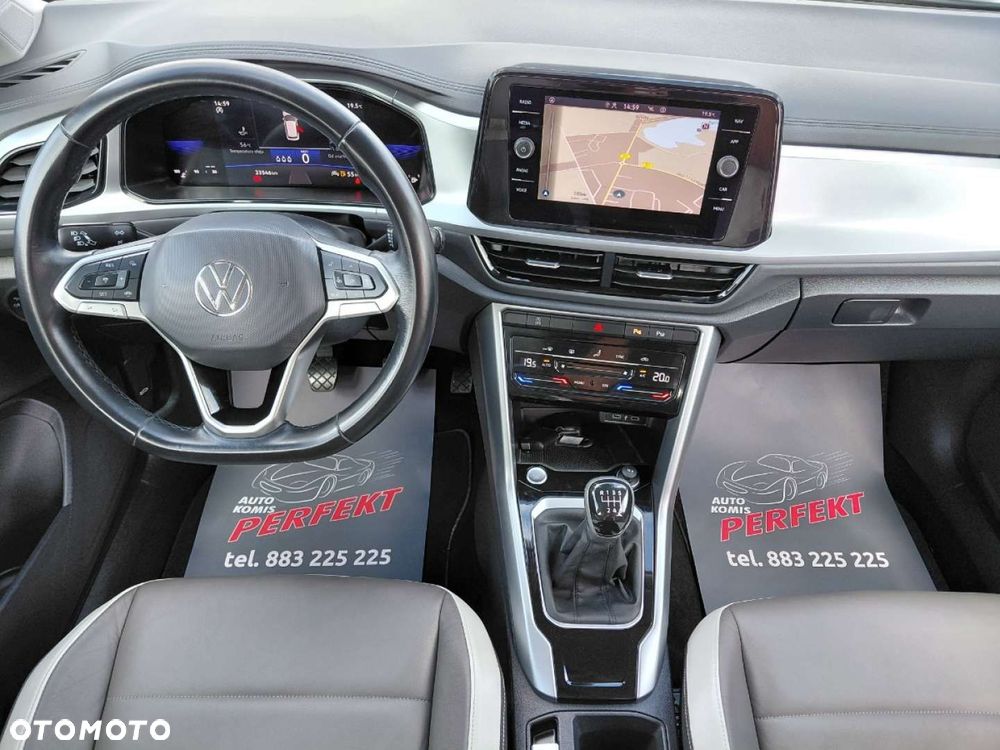 Volkswagen T-Roc - 19