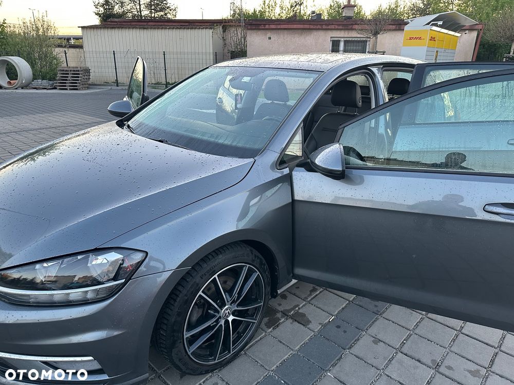 Volkswagen Golf - 3