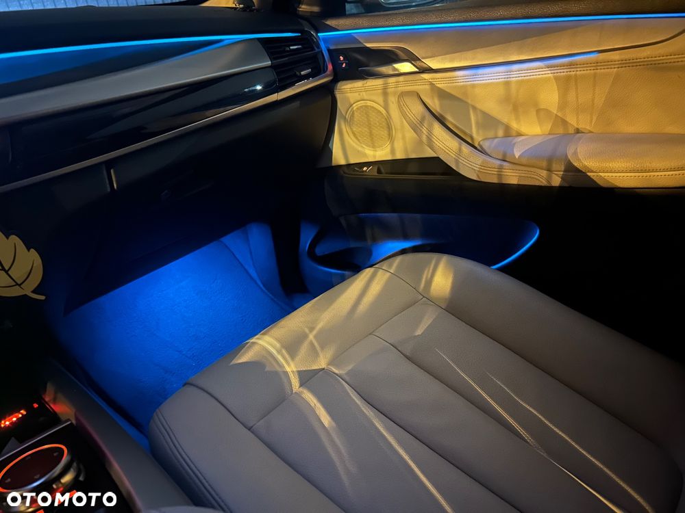 BMW X5 xDrive25d Sport-Aut - 29