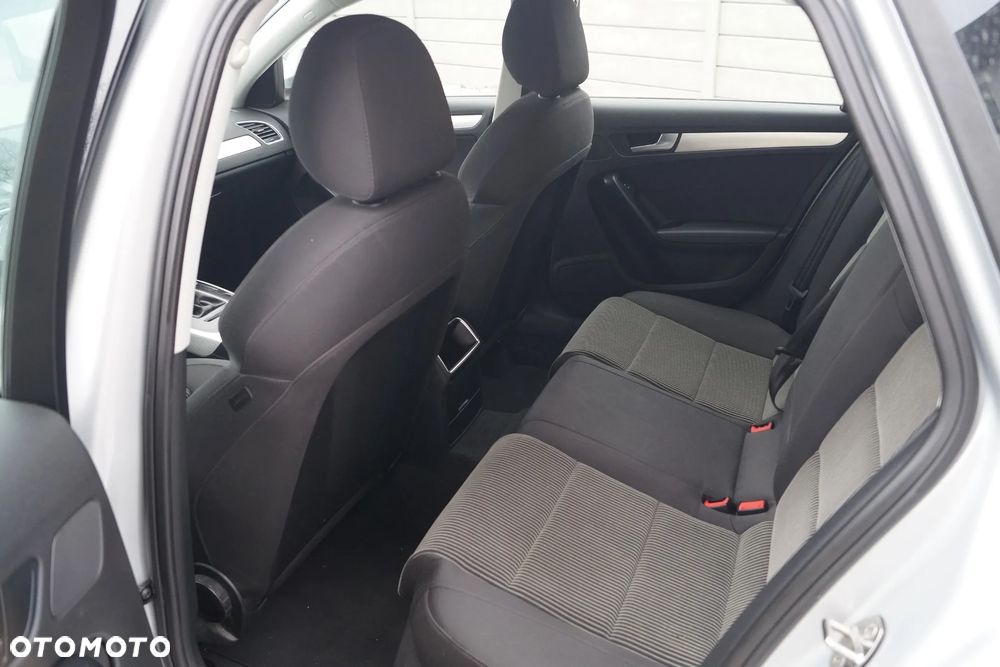 Audi A4 Avant 2.0 TDI DPF Ambition - 10