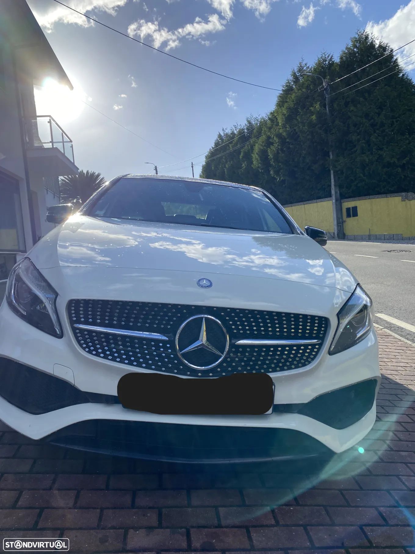 Mercedes-Benz A 160 d AMG Line - 1