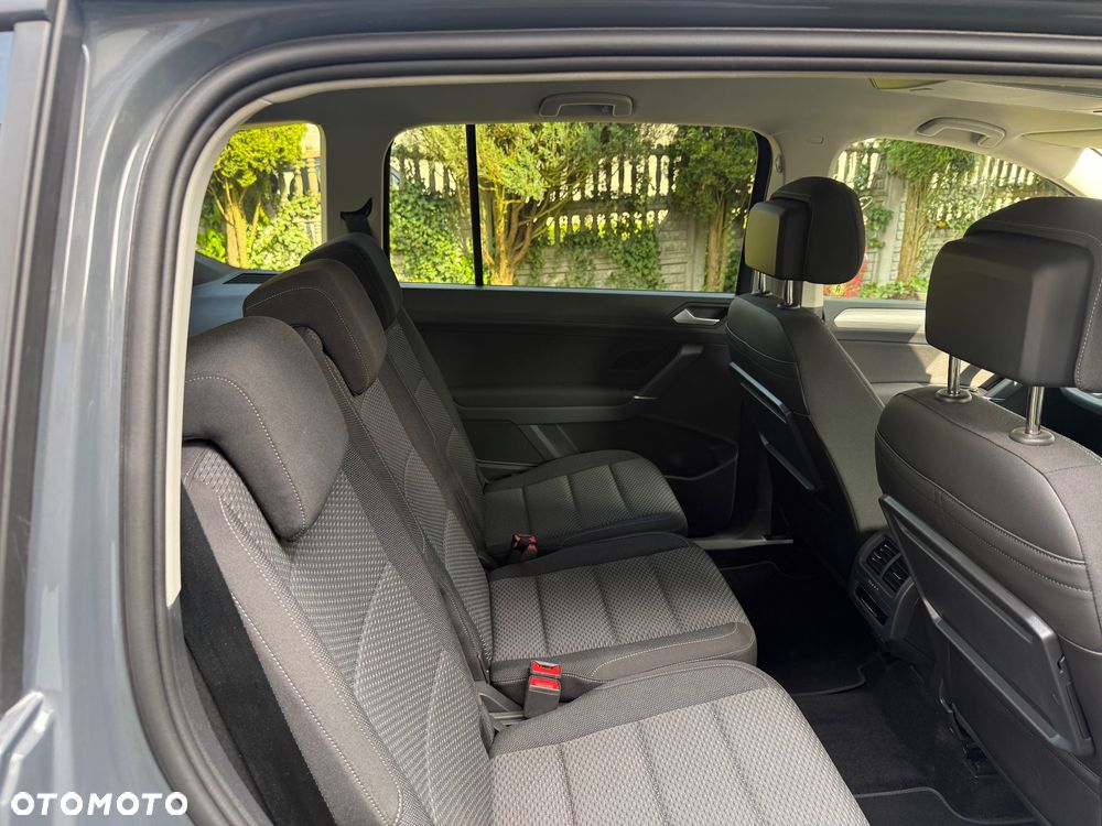 Volkswagen Touran 1.5 TSI EVO Comfortline Plus - 27