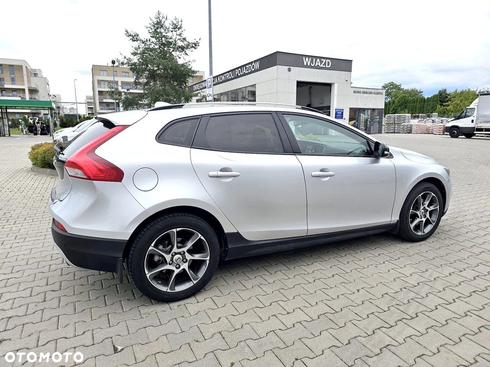 Volvo V40 Cross Country D2 - 11