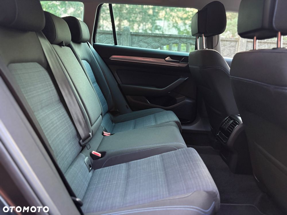 Volkswagen Passat 1.4 TSI Plug-In Hybrid GTE DSG - 28