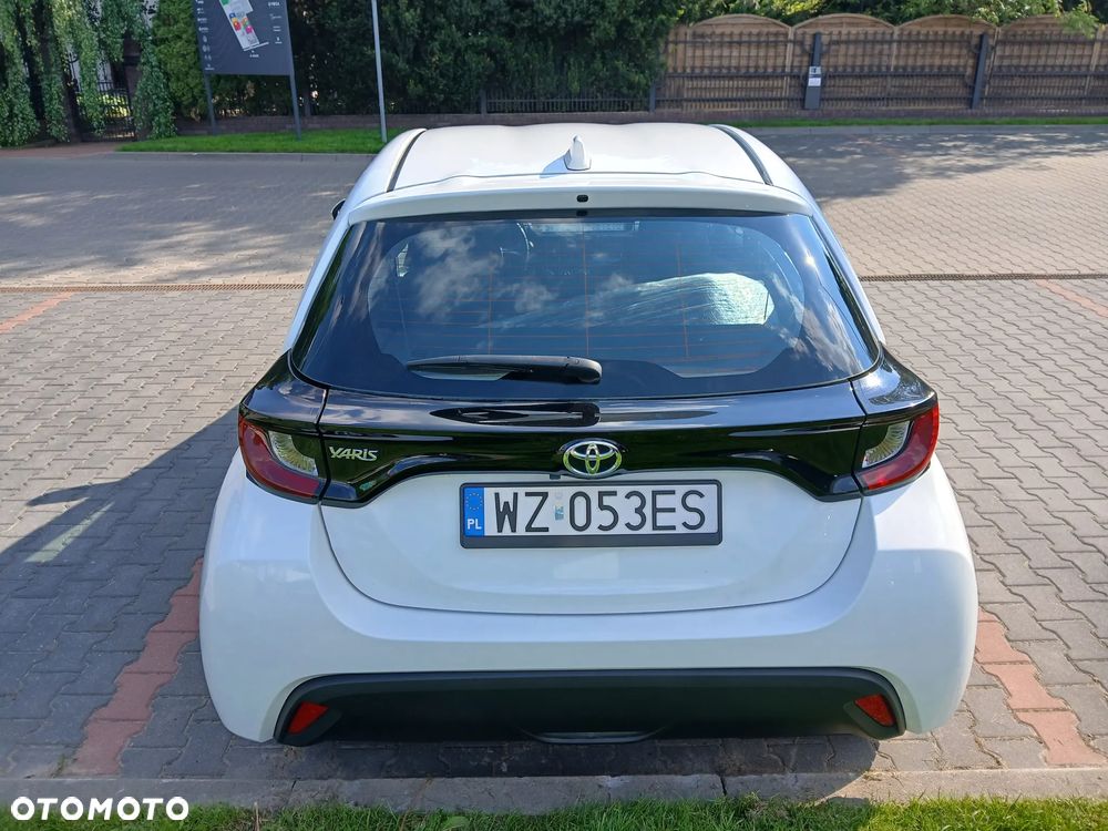 Toyota Yaris 1.5 Comfort - 6