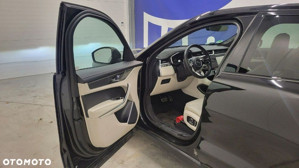 Jaguar F-Pace 5.0 V8 P550 AWD SVR - 11