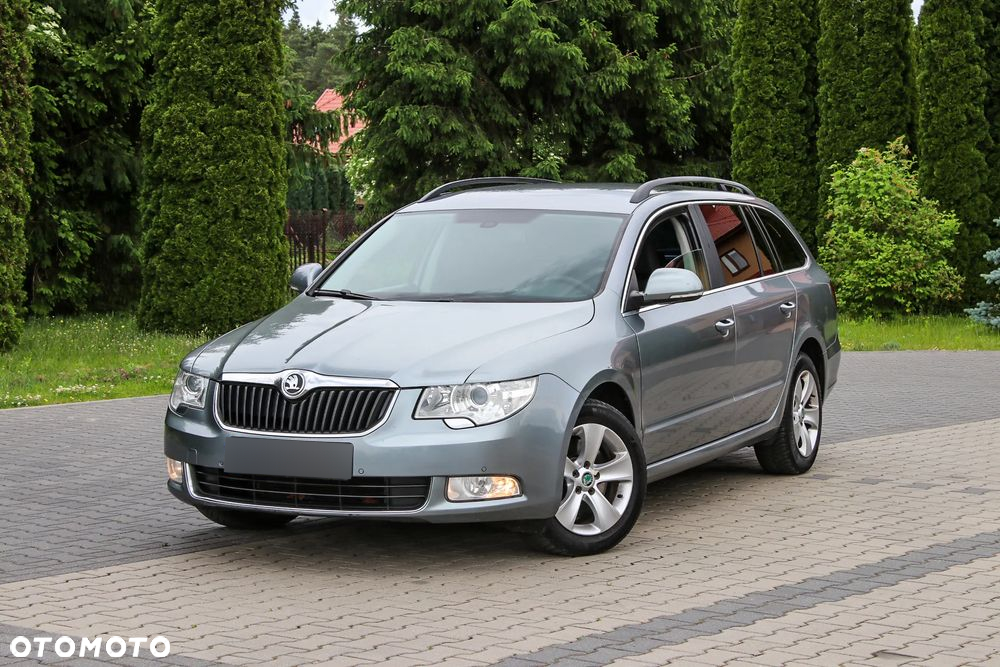 Skoda Superb 2.0 TDI DSG Exclusive - 3