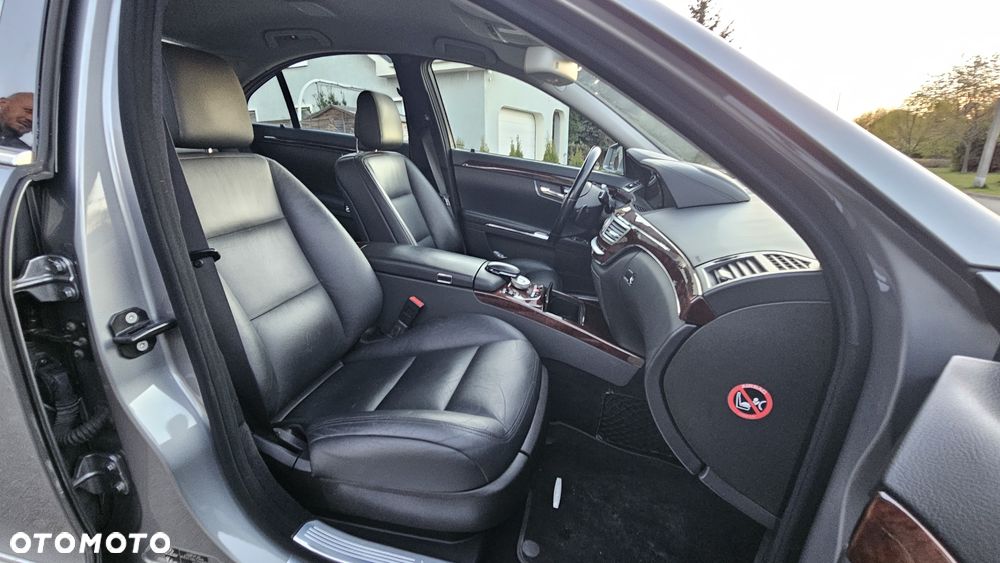 Mercedes-Benz Klasa S 350 CDI 4Matic DPF 7G-TRONIC BlueEFFICIENCY - 29