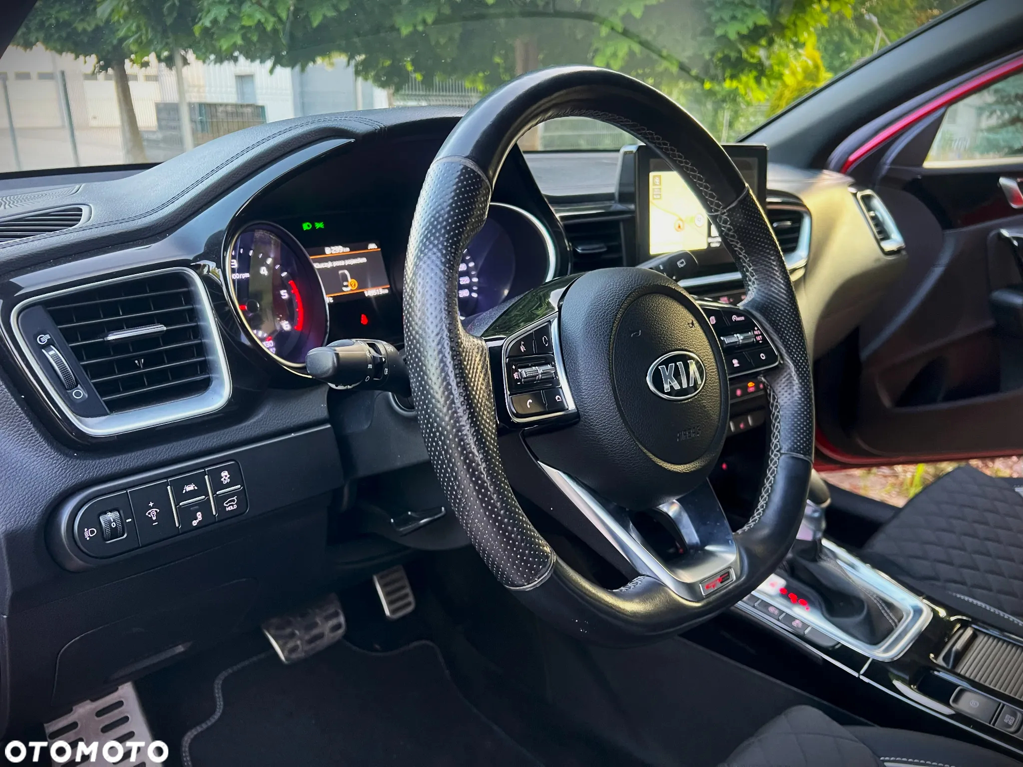 Kia ProCeed 1.6 CRDi GT Line DCT - 33
