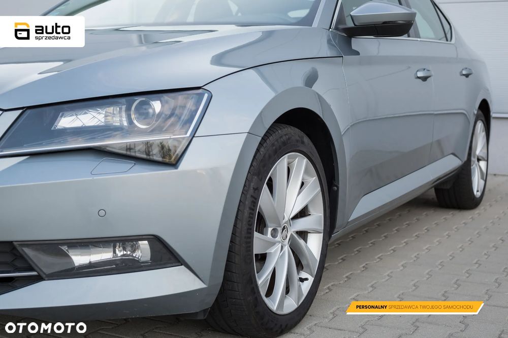 Skoda Superb 2.0 TDI Style DSG - 5