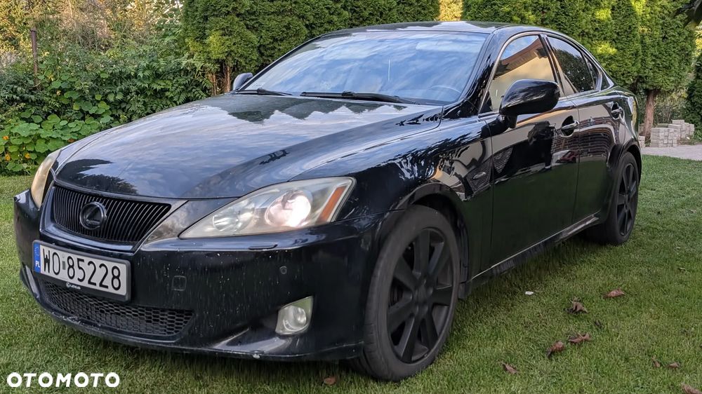 Lexus IS - 5