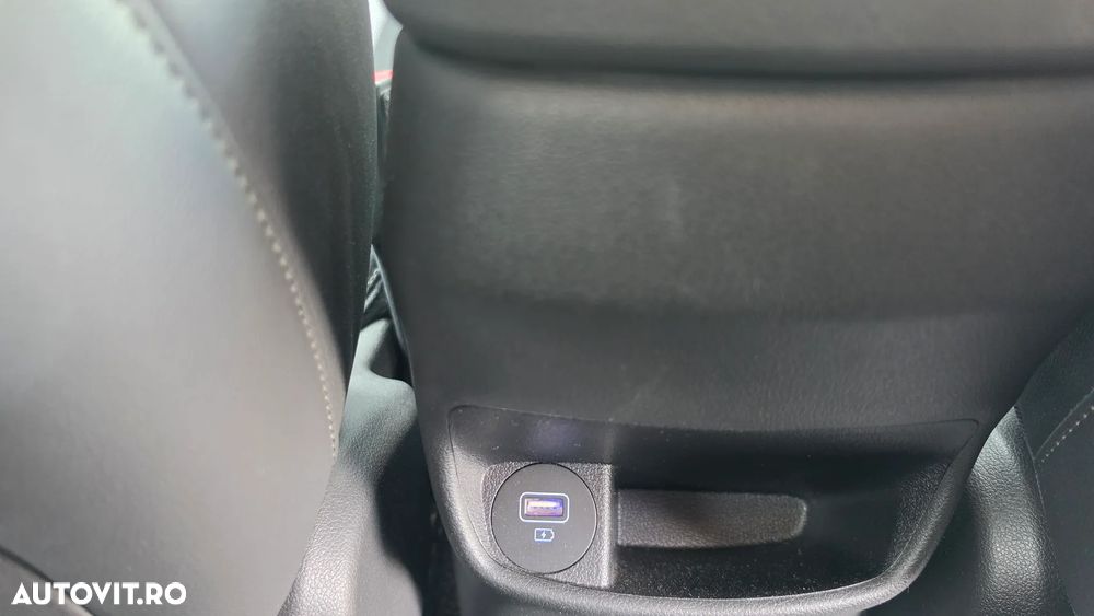 Hyundai KONA - 19
