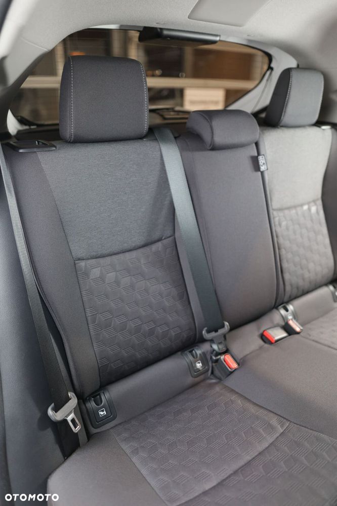 Toyota Yaris Hybrid 1.5 Style - 16