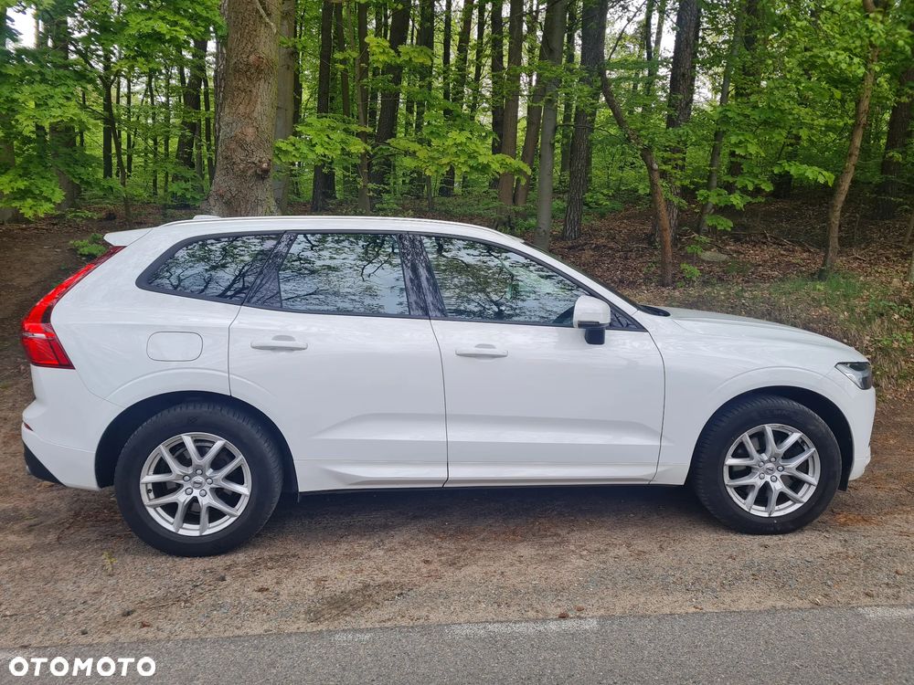 Volvo XC 60 B4 B Momentum Pro - 3