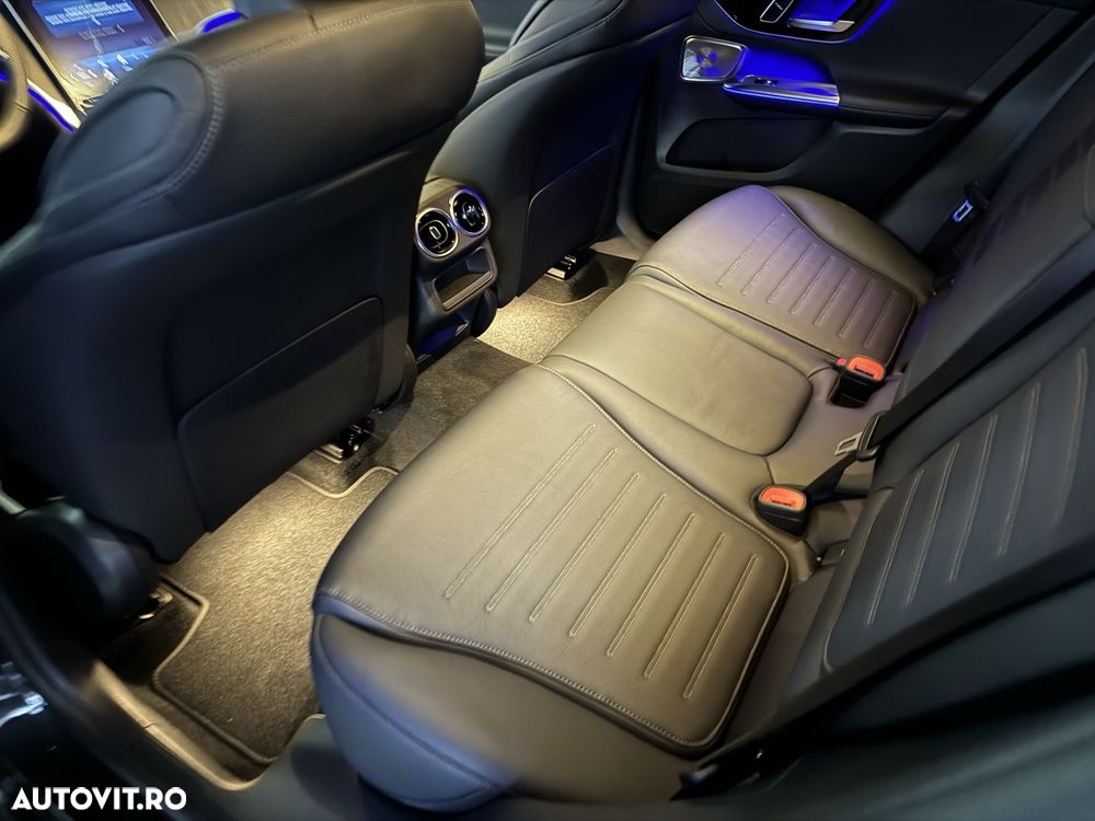 Mercedes-Benz GLC 220 d 4Matic 9G-TRONIC AMG Line Advanced - 11