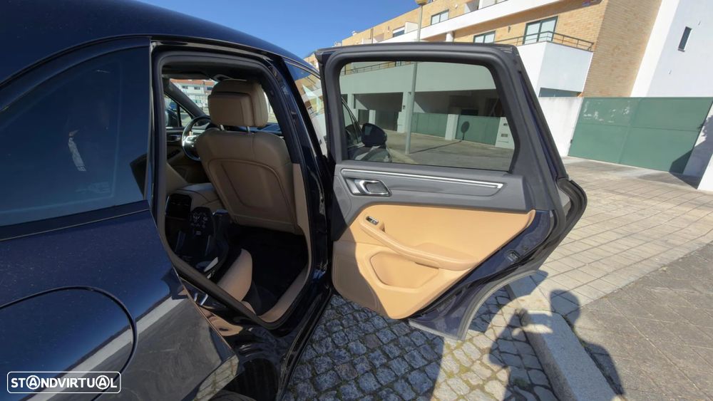 Porsche Macan Standard - 24