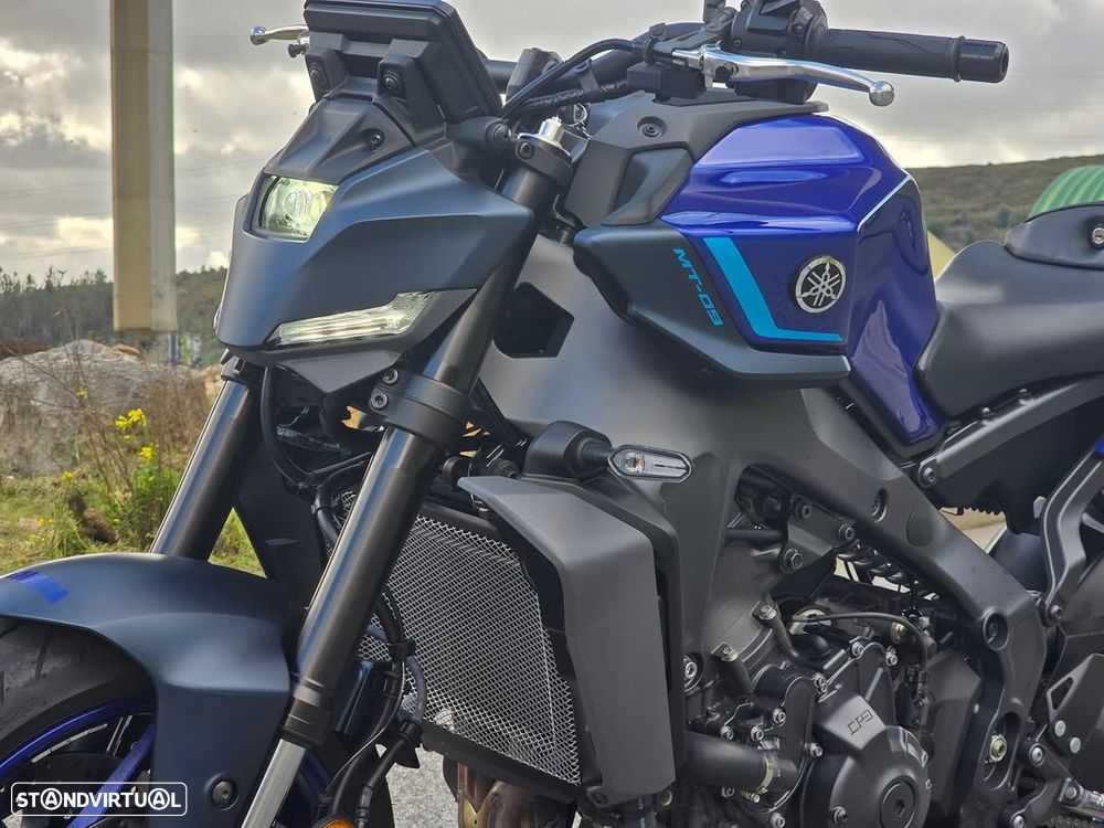 Yamaha MT-09 - 3