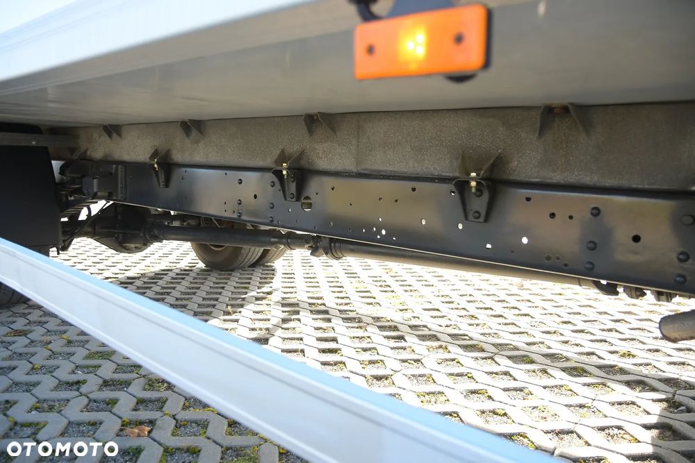 Iveco Iveco 72C17 3,0 170KM bez adblue euro 5 Zanotti Z380 6,1m 12 palet dł -20+20 ładowność 3460kg - 16