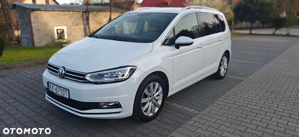 Volkswagen Touran - 1