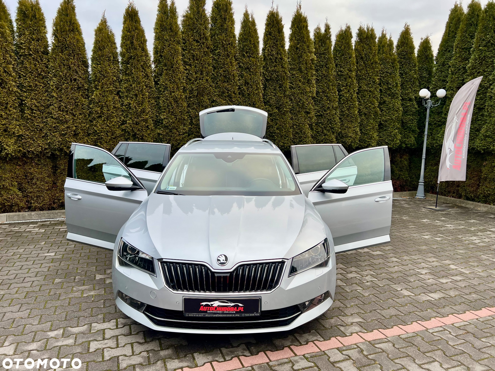 Skoda Superb 2.0 TDI Style DSG - 4