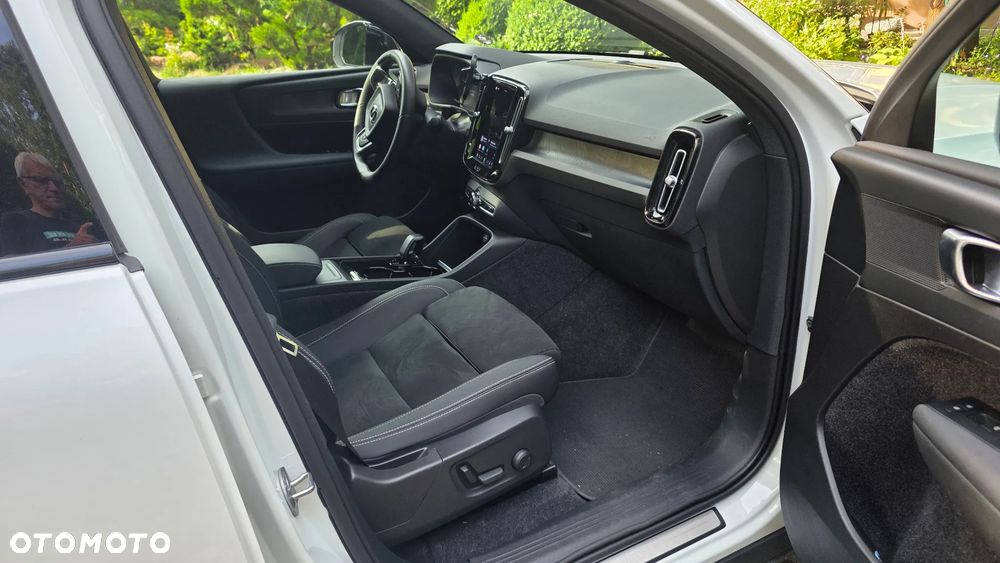 Volvo C40 P8 Recharge AWD Plus - 15