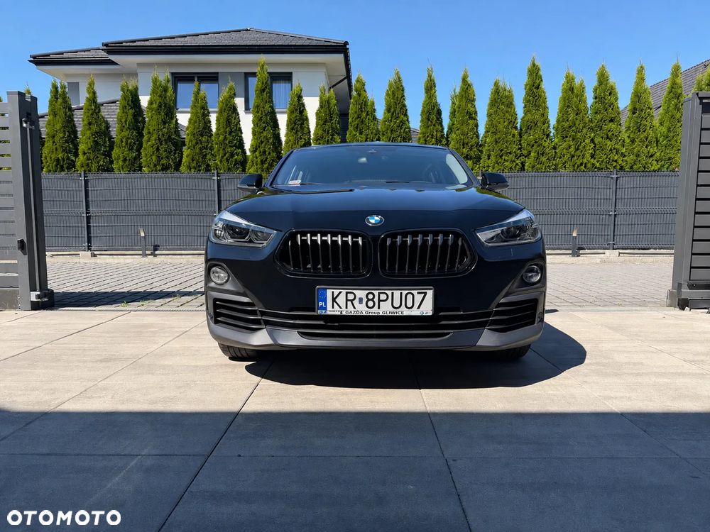 BMW X2 sDrive18i Advantage - 1