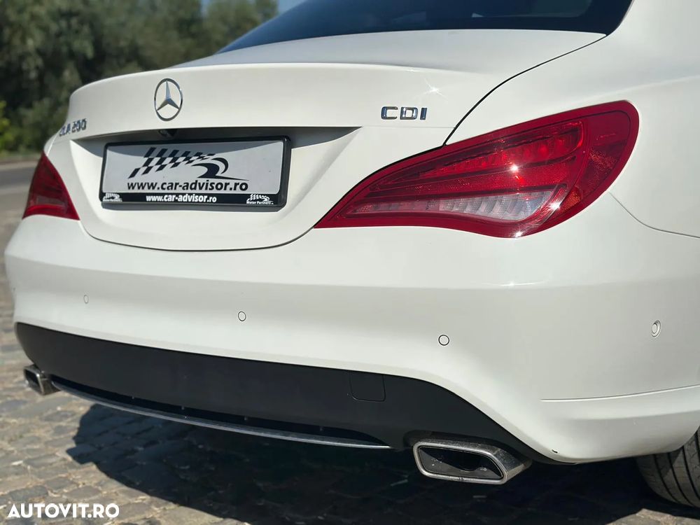 Mercedes-Benz CLA 200 CDI 7G-DCT - 13