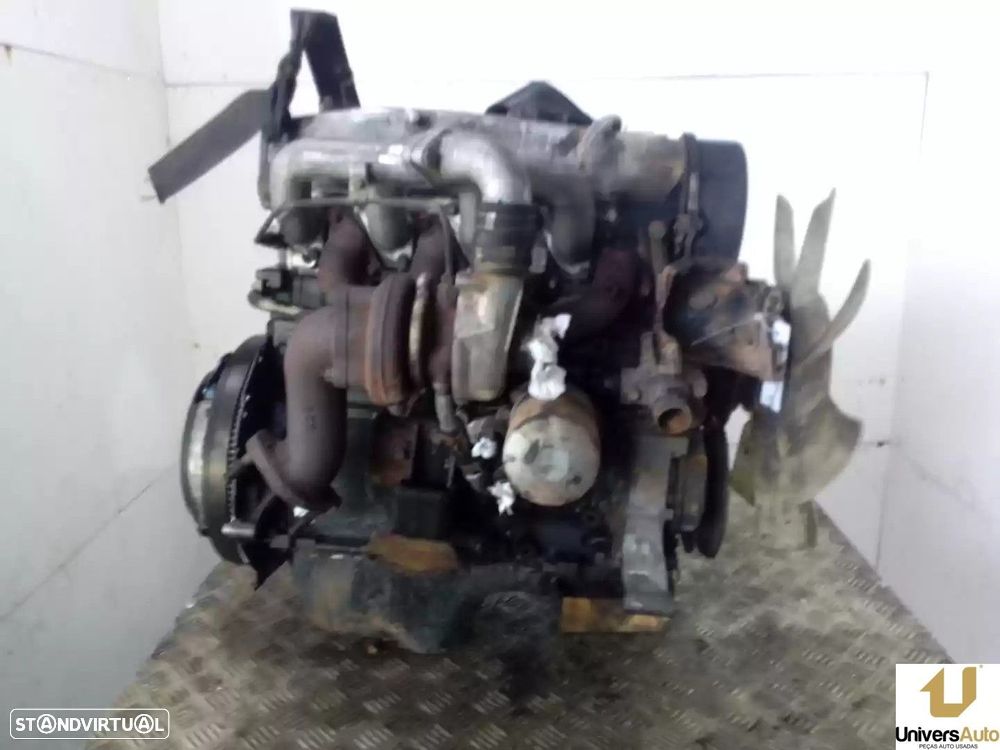 MOTOR COMPLETO MITSUBISHI MONTERO CANVAS TOP 1983 - - 4