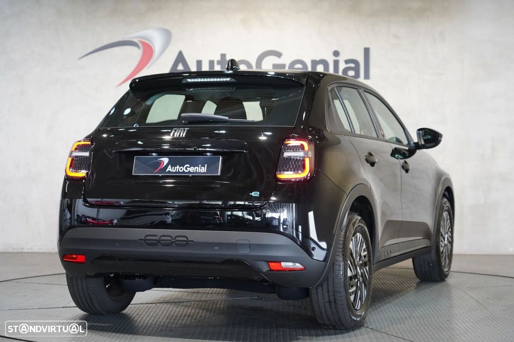 Fiat 600e 54 kWh (RED) - 2