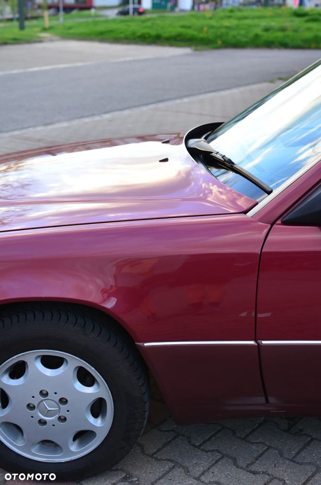 Mercedes-Benz W124 (1984-1993) - 15