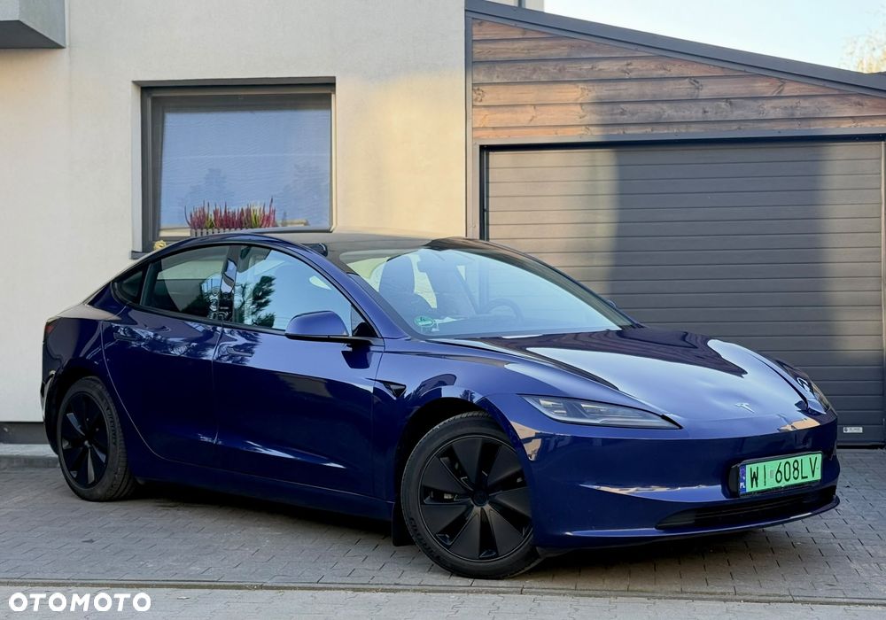 Tesla Model 3 Performance AWD - 4